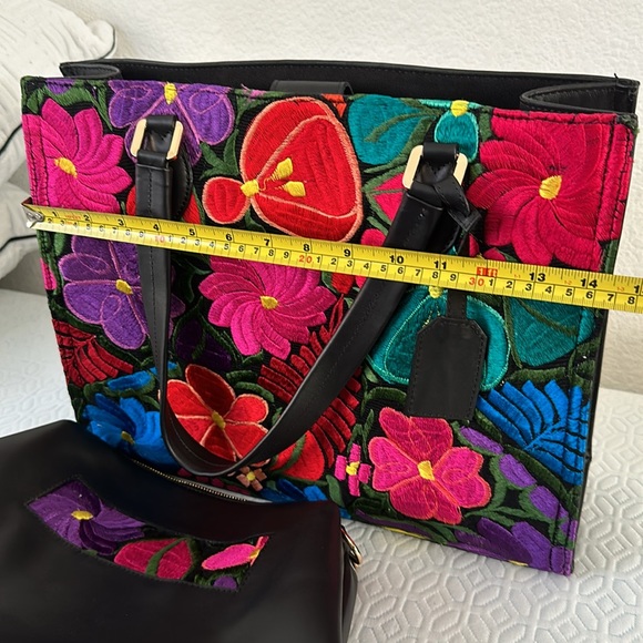 NWOT Embroidered Purse/HandBag - Picture 16 of 16